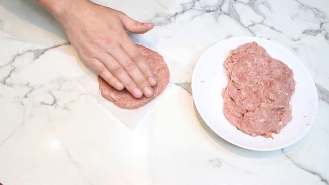 БУРГЕР СО СВИНОЙ КОТЛЕТОЙ смотреть онлайн