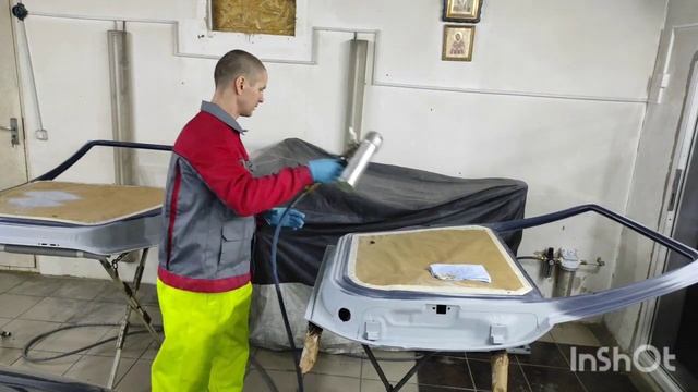 прокладка герметика на завальцовку двери /пистолет PM-3/герметик APP MS POLIMER смотреть онлайн