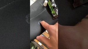 Заклеить неопреновый костюм