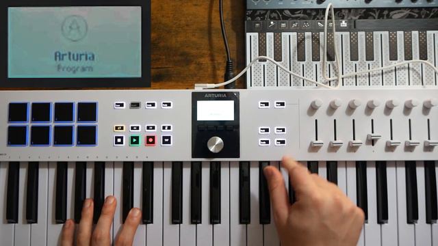 Keylab Essential mk3 Unboxing and First Impressions смотреть онлайн