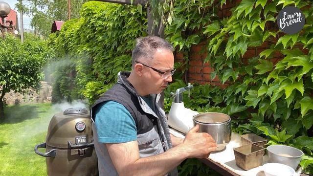 Выпечка 100% Ржаного хлеба на закваске на Гриле смотреть онлайн