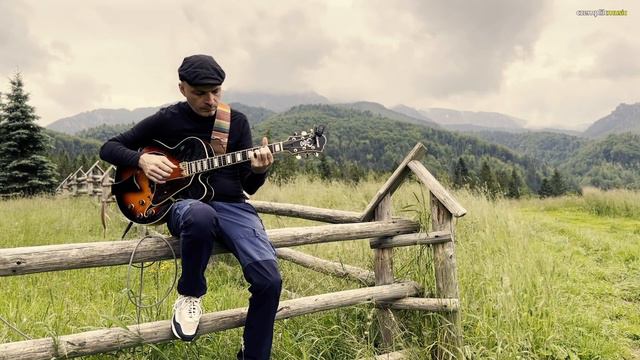 Maciek Czemplik - Cloudy Peaks (improvised guitar etude) смотреть онлайн