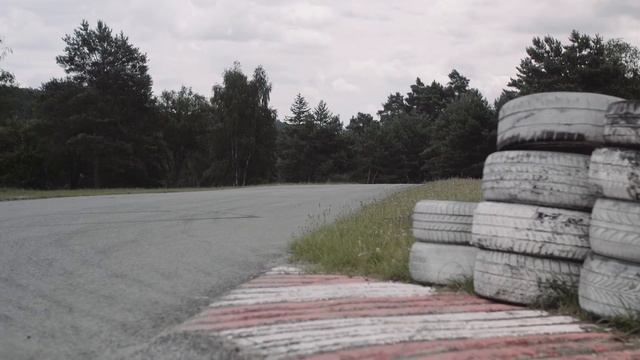 Škoda Slavia - On location, footage смотреть онлайн