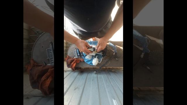 КАК ПОМЕНЯТЬ ТОПЛИВНЫЙ НАСОС LADA Granta смотреть онлайн