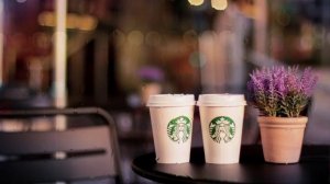 СТАРБАКС / Стаканчик КОФЕ / ДОЖДЛИВЫЙ день / Звуки ГОРОДСКОГО кафе / МУЗЫКА для настроения...