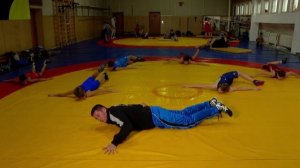 Экспресс-тренировка от мастера спорта по греко-римской борьбе. Смотрим, повторяем, учимся!