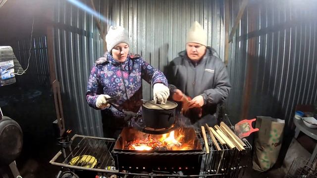 Уха в котелке. Морской рецепт. смотреть онлайн