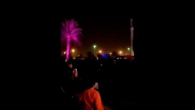 Саудийская молодёжь разгоняет шабаш в городе Хаиль смотреть онлайн