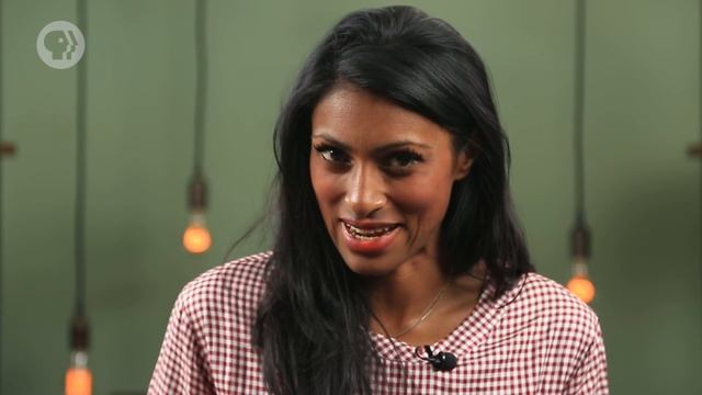 Electric Charge: Crash Course Physics #25 смотреть онлайн