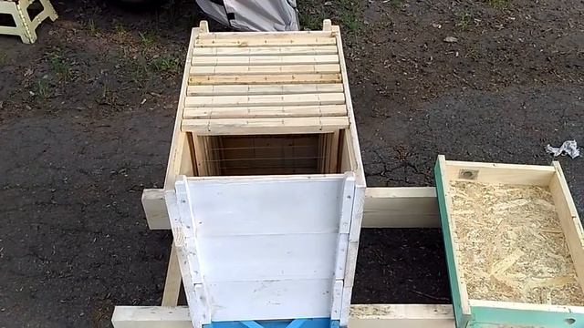 Рогатый улей на украинскую узко-высокую рамку смотреть онлайн