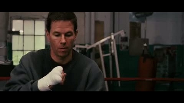 Трейлер Боец (The Fighter) смотреть онлайн