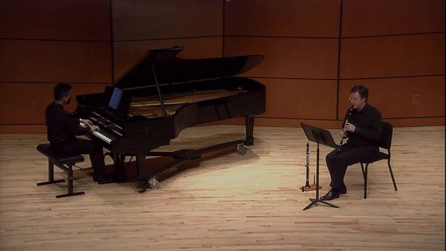 A Chloris, Reynaldo Hahn. D. Ray McClellan, clarinet. David Fung, piano. смотреть онлайн