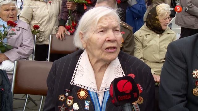 22.06.2017 Возложение цветов на площади Победы в Южно-Сахалинске смотреть онлайн