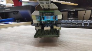 Вертолёт Ми-8 из лего