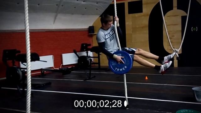 Александр Капралов. Тренировка на канате и немного жимов и швунгов. смотреть онлайн