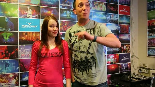 Dj Цветкоff, Виолетта Юшкина-видео привет из студии Radio Record! смотреть онлайн