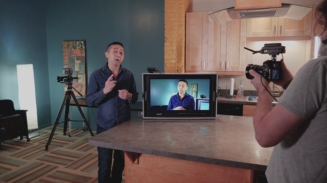 Hollyland Technology's Mars 300 HDMI Wireless Transmitter Kit смотреть онлайн