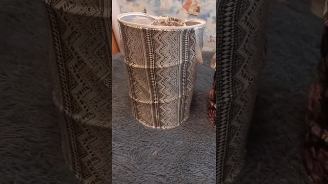 Корзины для белья. Экономия вашего времени и пространства. смотреть онлайн