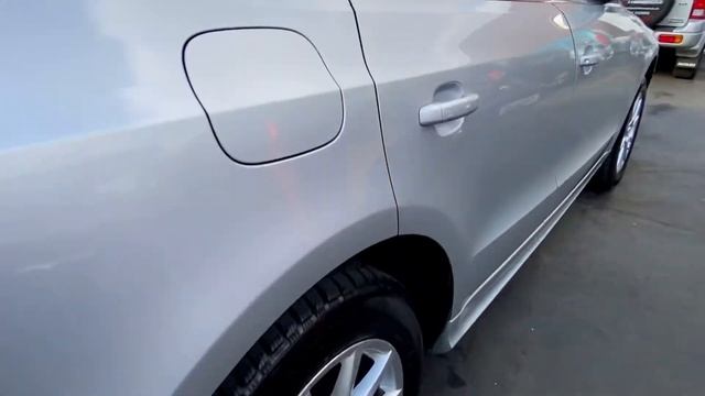 Audi Q5 S line Quattro manual 2.0 TDi смотреть онлайн