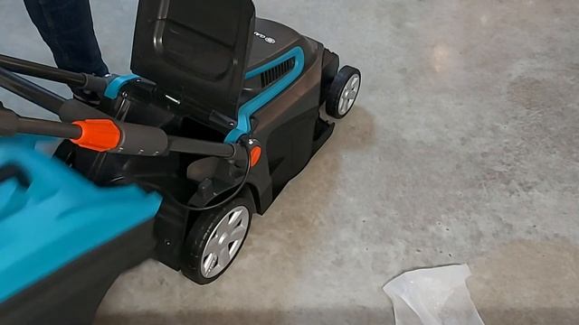 Unboxing + Review: Electric Lawn Mower - Gardena PowerMax 1600/37