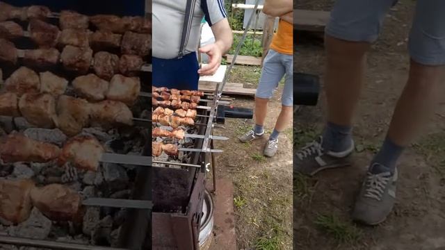 Электрошашлычница смотреть онлайн