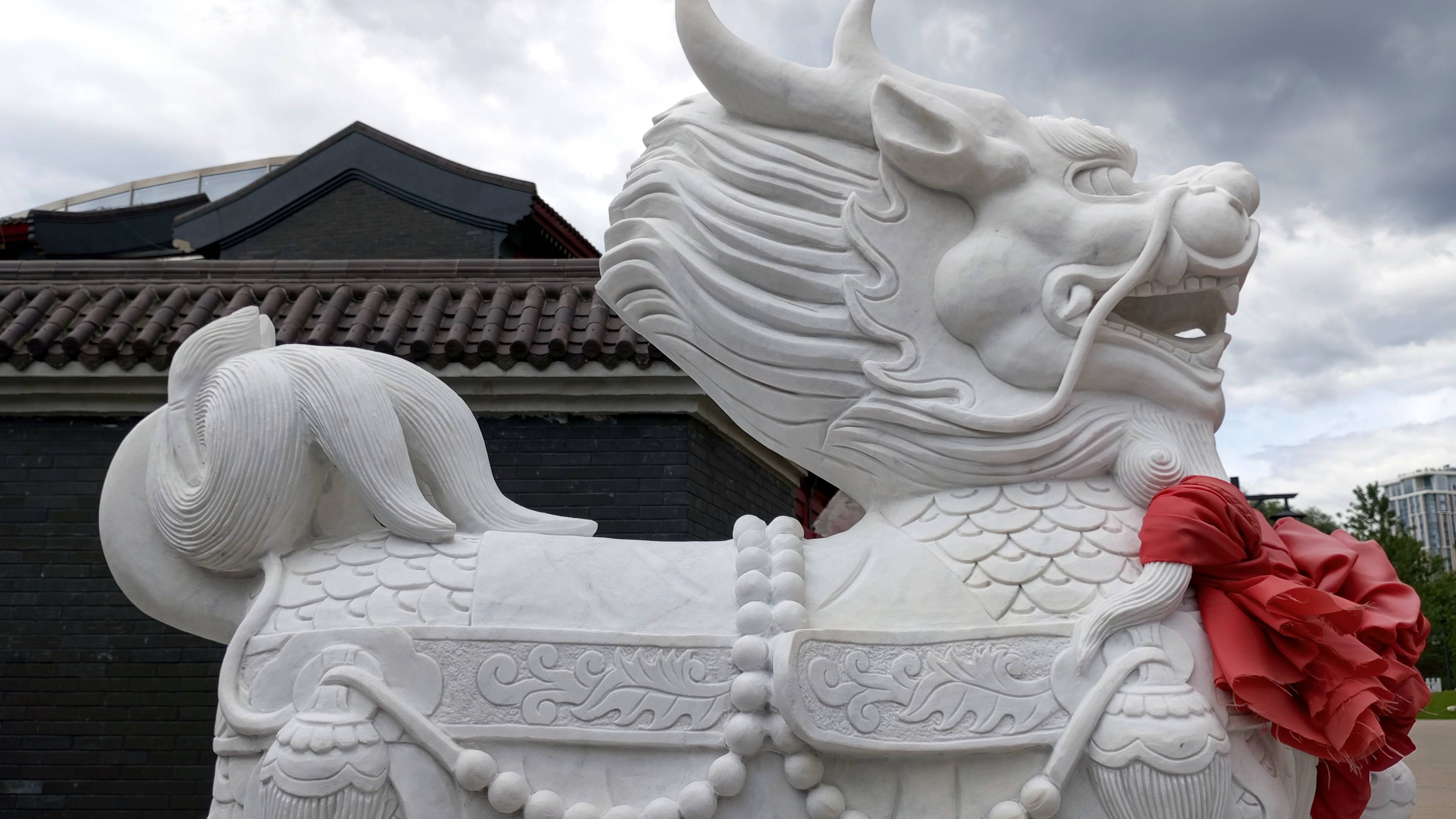 2024 1672 Парк Хуамин июнь 12мин. 4к