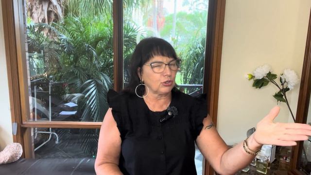 Ароматы мечты.#духи #perfume #обзорароматов #шлейфовыеароматы #лучшиеароматы # смотреть онлайн