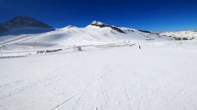 SNOWBOARDING from MAYRHOFEN to HINTERTUX Glacier, Austria | Spring March 2022 | GoPro Hero 8 смотреть онлайн