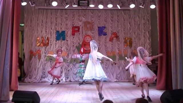 ДДТ "На Таганке" Ансамбль народного танца "Русский с ложками" смотреть онлайн