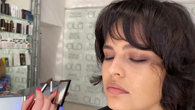 Летний образ. Стрижка, укладка и макияж смотреть онлайн