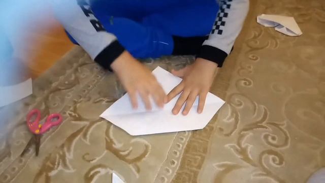 Оригами. Как сделать сердечко из бумаги!☺️? смотреть онлайн