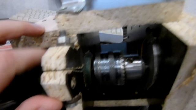 Ручной фрезер из дрели за 10 минут - когда срочно надо... смотреть онлайн