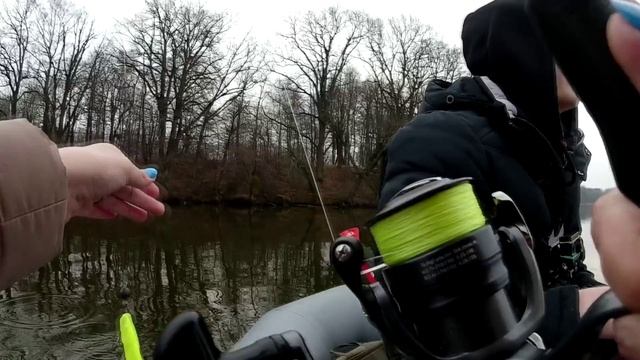 Щука на спиннинг перед запретом. Рыбалка в Калининграде. смотреть онлайн