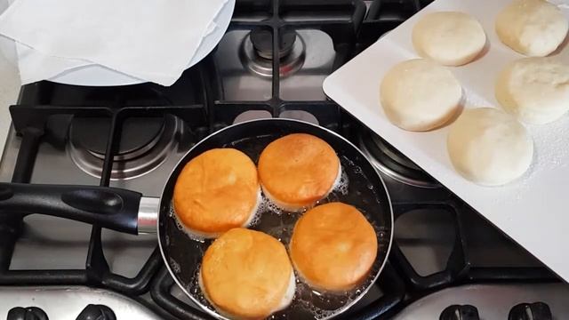 Немецкие_ПОНЧИКИ._БЕРЛИНЕРЫ.__Пончики_с_начинкой.mp4 смотреть онлайн
