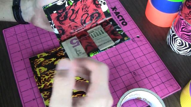 The Duct tape Flip Wallet! смотреть онлайн