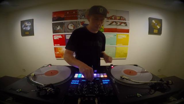 DJ DAMENTED - Red Bull 3Style IX смотреть онлайн