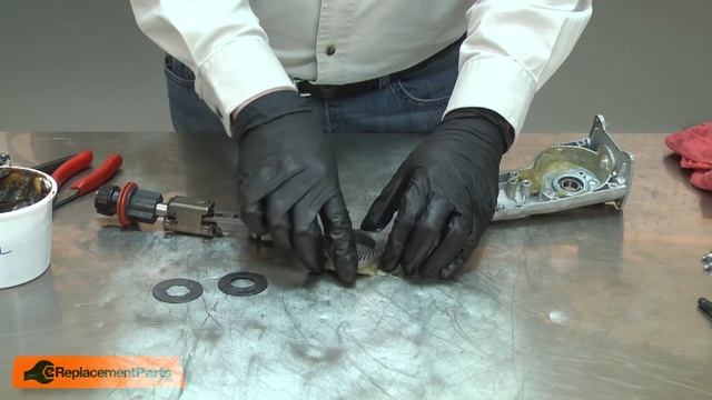 Milwaukee Reciprocating Saw Repair - Replacing the Connecting Rod (Milwaukee Part # 06-65-0145) смотреть онлайн
