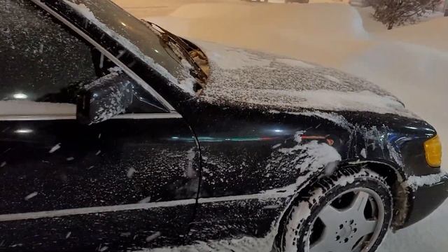 Mercedes-benz  S Class S 320 S 500 S600 SEL 450 SEL 600  8INCHES OF SNOW NO PROBLEM