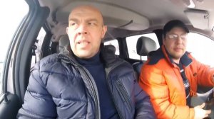 Сравниваем высоту Ларгуса с КРОССОМ после смены стоек...