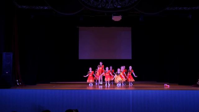 Dance - BEEТ. choreography / Танец - Пчёлочка. хореография. Танцы смотреть онлайн