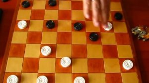 Как играть в шашки в начале партии. Урок от международного гроссмейстера Андрея Валюка С 23 февраля