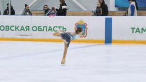 фигурное катание! 2 юношеский разряд 8 лет Корнева Мария