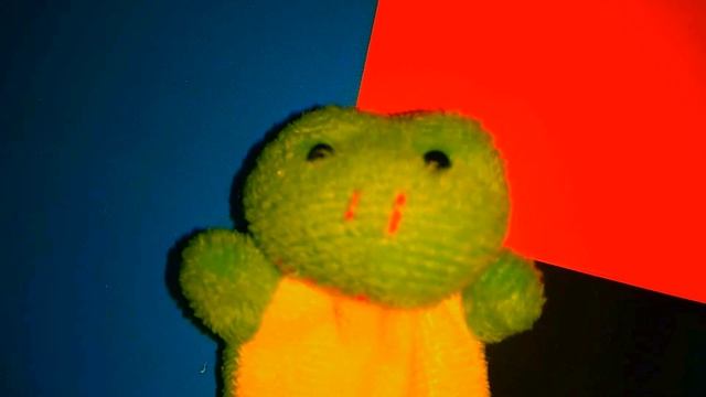 ЖЕЛЕЙНЫЙ МЕДВЕДЬ ВАЛЕРКА и НУТЕЛЛА — ЭФФЕКТ МАНДЕЛЫ: Предупреждение, можно заразиться? смотреть онлайн