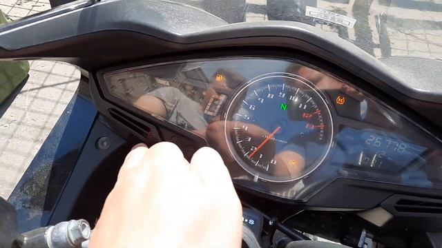 Распаковка Honda VFR800F из Японии для Сергея. Первый запуск.