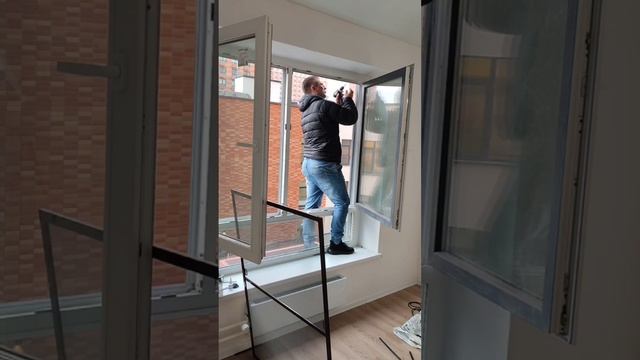 Ремонт окон ПИК. Утепление окон Пик. Резиновый уплотнитель, проветривание окон пик, москитная сетка смотреть онлайн
