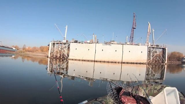 Обзор рыбных мест (4К) 08.10.2019г. №4 р. Иртыш г. Омск Рыбалка спининнгом, тролиннг в зат, Лампочк смотреть онлайн