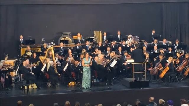 Lena Nordin sings La Wally смотреть онлайн