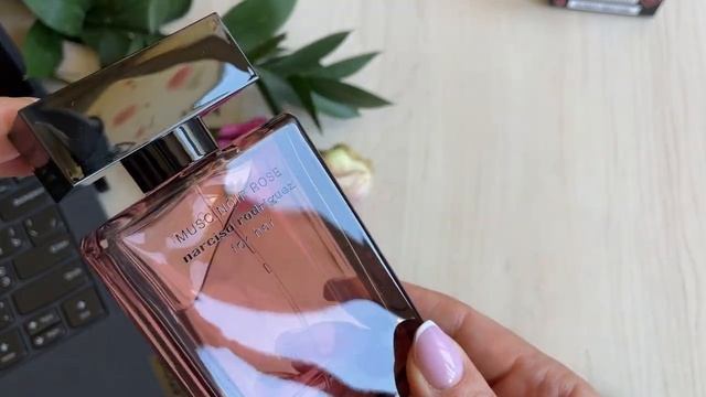 ? Я В ШОКЕ от СВОЕГО ВЫБОРА! ЧЕРНАЯ МУСКУСНАЯ РОЗА от Narciso Rodriguez Musc Noir Rose. Распаковка. смотреть онлайн