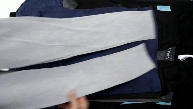 Мешок № 6769. Термобелье Крем. Арт 3146. Вес 9,9 кг. Кол-во 53 шт.