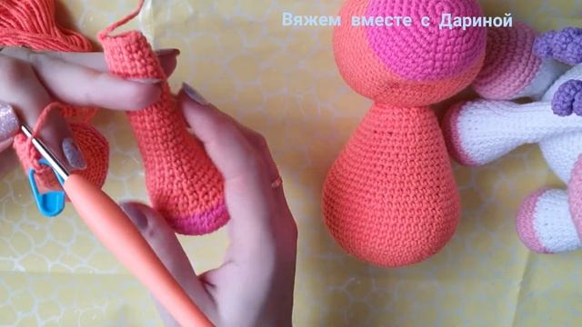 Вяжем красивого Единорога в разных цветах крючком, 2 часть смотреть онлайн